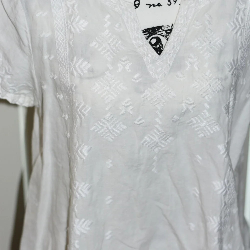 Tunic - Picture 7 of 8